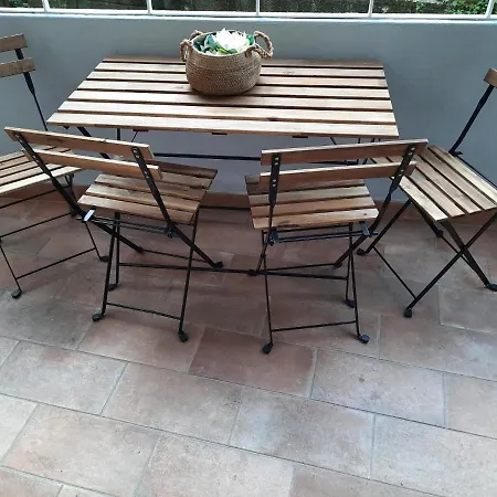 Casa Vacanze Mary Carrara