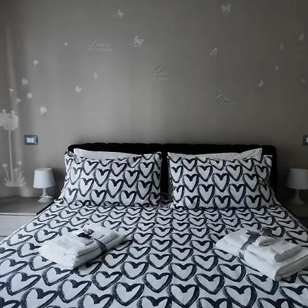 Casa Vacanze Mary Apartment Carrara